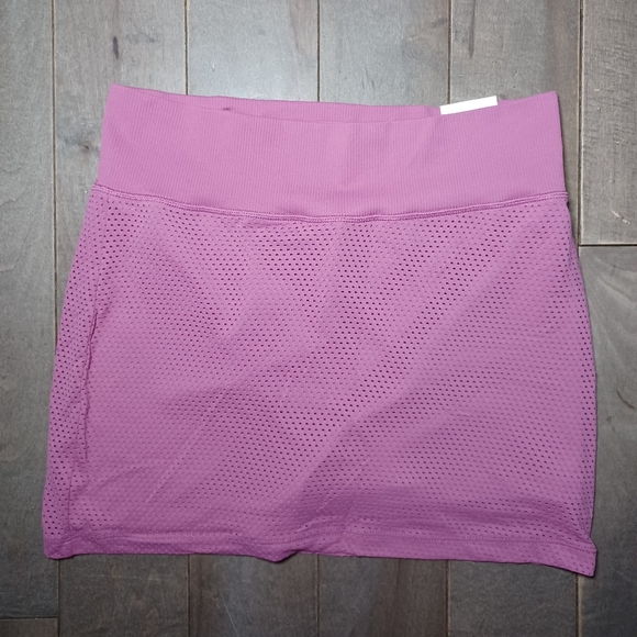 Victoria's Secret Pants - Victoria’s Secret PINK S Soft seamless Skort NWT